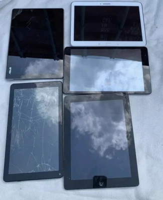 Tablet Konvolut 5 Stück ( 1x Apple, 1x Terra, 1x Denver 1xAsus 1xSamsung) Defekt - Bild 1 von 2
