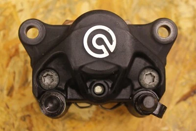 Pinzas freno trasero Brembo Triumph Speed Triple 1200 RS 2021 2022 2023 Foto 1 de 4