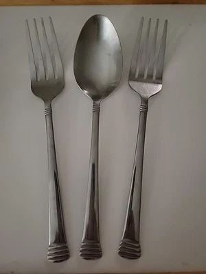 Juego de 3 porciones Gibson de acero inoxidable, 2 tenedores para carne fría y 1 cuchara sólida para servir 3... Foto 1 de 4