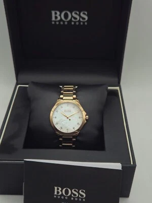 Reloj Hugo Boss Damas Cuadrante Diamante Pulsera Oro Rosa Madreperla - Nuevo Foto 1 de 4