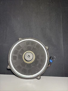 (628) Renault Laguna Coupe Subwoofer Lautsprecher hinten 281310003 - Bild 1 von 4