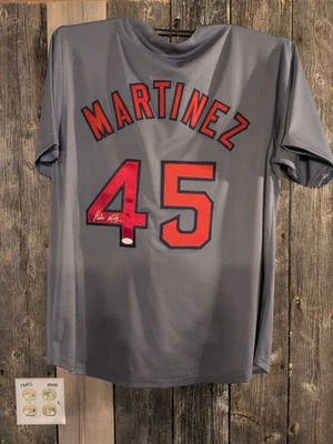 Camiseta Autografiada Pedro Martínez Medias Rojas de Boston MLB HOF CERTIFICADO DE AUTENTICIDAD JSA Firmada Automática Foto 1 de 4