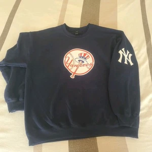 New York NY Yankees Navy Blue MLB Baseball Pullover Sweatshirt Unisex - Picture 1 of 6