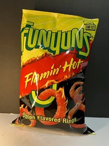 🔴 Brand New LAYs Wavy Funyuns Flamin Hot Onion Spicy Flavored Potato Rings 6oz - Picture 1 of 2