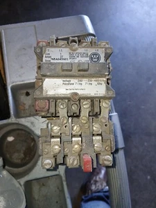 Westinghouse Motor Starter Contactor 765A840G01 6110-01-164-5293 - Picture 1 of 2
