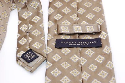 BANANA REPUBLIC Mens' 100% Silk NECK TIE-Geometric-Made in ITALY 59"-3 3/4"width - Image 1 of 3