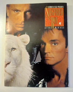 Vintage Siegfried und Roy bei der Mirage Souvenir Programm Buch Las Vegas Zaubershow - Bild 1 von 9
