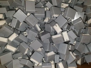 50pcs NEW VISHAY PHILIPS 0.1uF 100nF 630V MMKP 383 CAPS FOR HIEND TUBE AUDIO! - Picture 1 of 2
