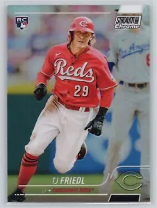 2022 Stadium Club Chrome #240 TJ Friedl Rifrattore Cincinnati Reds RC - Foto 1 di 2