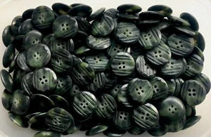 25mm 40L Dark Green & Green Swirl 4 Hole Polished Textured Buttons Button Q486A - Picture 1 of 1