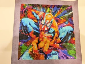 SPIDER-MAN MARVEL DIAMOND DOTZ ARTWORK DONE IN PLASTIC DOTS. - Bild 1 von 2