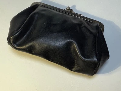 Винтажный середины века черный монета сумочки - латунный поцелуй замок - Изображение 1 из 4