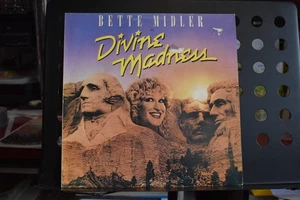 BETTE MIDLER collectable vinyl album - Picture 1 of 4