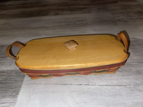 Longaberger Woodcrafters Picnic Basket 1997 Plastic Liner Removable Lid Signed Cover