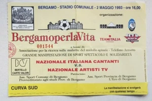 RARO BIGLIETTO NAZIONALE ITALIANA CANTANTI VS ARTISTI TV STADIO COMUNALE DI BG - Foto 1 di 1
