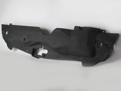 2004 - 2008 Acura Tl 4Dr Sedan Radiator Bulkhead Cover Panel Trim  Front Upper - Imagem 1 de 4