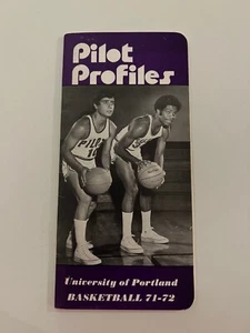 1971-72 University of Portland (NCAA) media guide - Picture 1 of 1