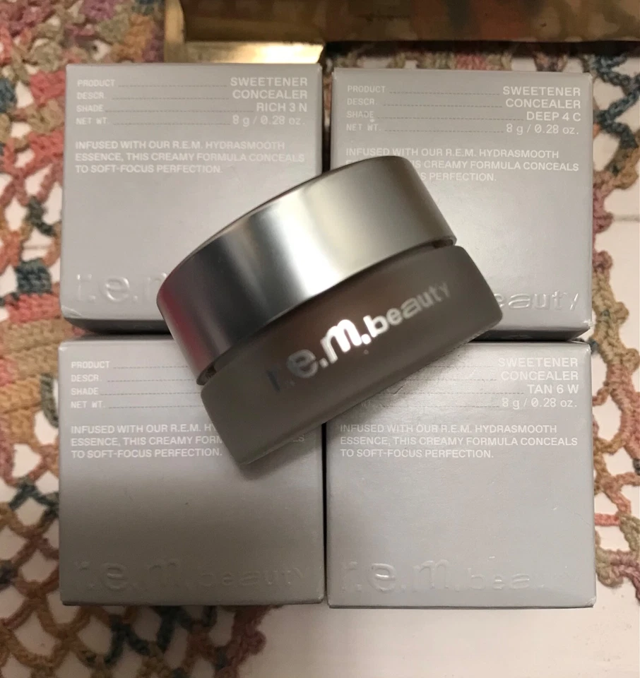 r.e.m. corrector edulcorante belleza ~ elige tu tono Foto 1 de 1