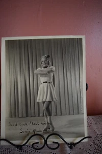 FOTOGRAFÍA ORIGINAL FIRMADA VINTAGE DE SONJA HENIE ~ PATINADOR - Imagen 1 de 4