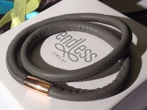 Endlosschmuck 38 cm grau Armband Doppelstrang Rosenverschluss UVP 50£ - Bild 1 von 5