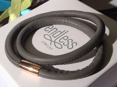 Endlosschmuck 38 cm grau Armband Doppelstrang Rosenverschluss UVP 50£ - Bild 1 von 4