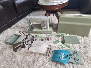 Sears Kenmore Mint Green 158.17511 Sewing Machine and Pedal Vintage Lot W Case - Picture 1 of 23