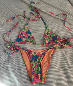 Frankie's Bikini's 2 piece floral bikini - XS - Bild 1 von 1