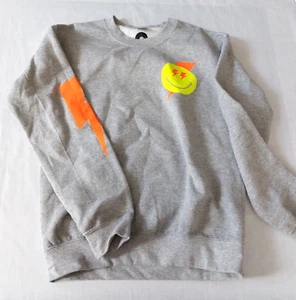 Sudadera Neon Años 80 Smiley Face de Gildan SMILE & SOUL THREADS Gris S PEQUEÑA - Imagen 1 de 2