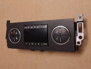 07-11 GM TRUCK HVAC Control Module for 25936130 25928676 25869946 25869942 OEM - Picture 1 of 7