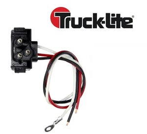 Truck-Lite Automotive Stop/Turn/Tail Plug 94993-3 , Genuine - NEW SEALED - Picture 1 of 2