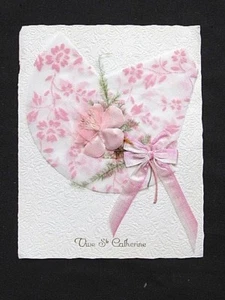 Carte Vive Sainte Catherine Chapeau rose fleuri tissu collé fleur ruban 1960 - Bild 1 von 3