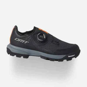 SCARPE BICI MTB DMT TK10 2023 NUMERO 46 CON SCONTRINO E GARANZIA ANTRACITE NERO - Foto 1 di 1