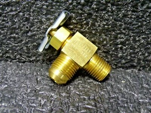 Eaton, 3/8 x 1/4" Rohr, Messing, Flare Winkel Instrumentierung Nadelventil (MK) - Bild 1 von 5