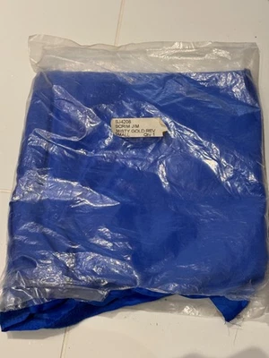 LASTOLITE FIDELITY TYPE 42X42 SCRIM JIM MISTY GOLD REVERSABLE REFLECTOR. - Image 1 of 4