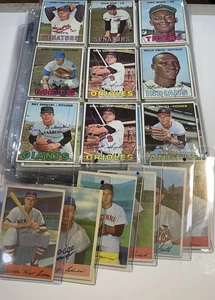 Huge 344 Vintage 1950’s-1970’s Baseball & Basketball Card Lot Nice Lot Good-Ex - Picture 1 of 24