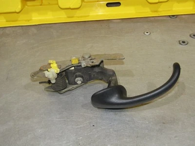 Ford Expedition 1997-2002 OEM lado del conductor interior manija de puerta 97 98 99 00 01 02 Foto 1 de 3