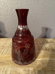Vintage Glass Etched Red & Clear Flower 8 Inch Tall Vase Carafe - Picture 1 of 6
