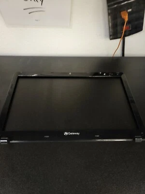GATEWAY NE56R10U NE56R SERIES 15.6" LCD FRONT AP0PI000810 aw72821B - Image 1 of 4
