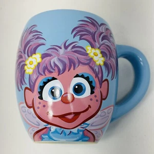 Tazza botte oversize 2011 Sesame Place Workshop Abby Cadabby rara blu 20 oz - Foto 1 di 6