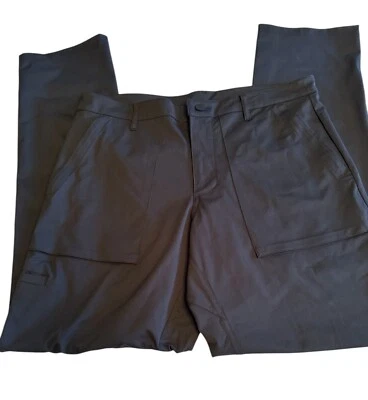 Pantalones negros Alo para hombre 33R ligeros duraderos mezcla de algodón poliéster ajuste relajado Foto 1 de 4
