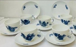 Beautiful,flawless Royal Copenhagen Blue Flowers Braided 6 Cups and Saucers... - Picture 1 of 8