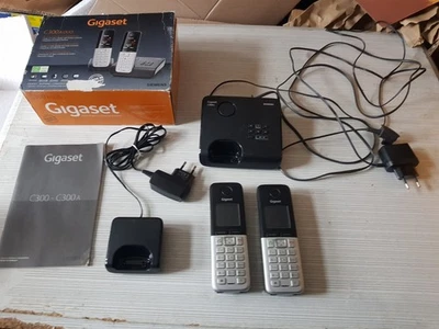 GIGASET C300 A DUO Telefon Anrufbeantworter 2x Mobilteil & Ladeschale ungetestet - Bild 1 von 4