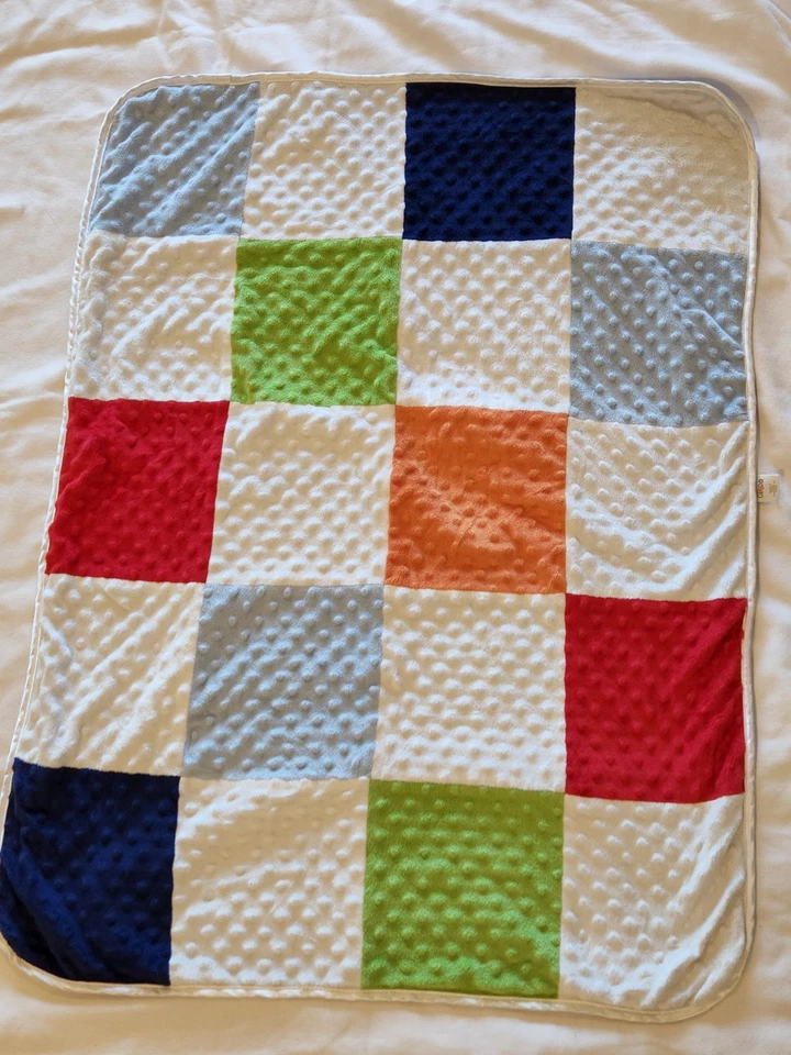 Manta de bebé Circo Patchwork Dot Minky Sherpa azul rojo naranja verde primaria Foto 1 de 2