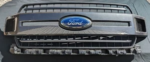 OEM 2018 2019 FORD F-150 GRAY GRILL - Picture 1 of 6