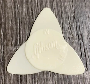 Vintage GIBSON Propeller Guitar Pick c. 1979 White Cordexin Point UP Variation - Picture 1 of 1