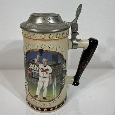 Cal Ripken Jr Orioles 1995 Una liga propia 8" Tankard Stein edición Premier Foto 1 de 4