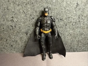 DC UNIVERSE Batman Action Figur 5" alt lose #d3 - Bild 1 von 6