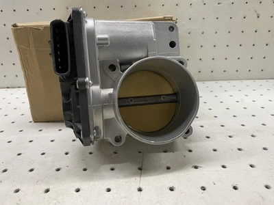 Volvo Land Rover 2008-2015 carrocería del acelerador 6G9N-9F991-AB 3,2 L V70 XC60 XC70 XC90 Foto 1 de 4