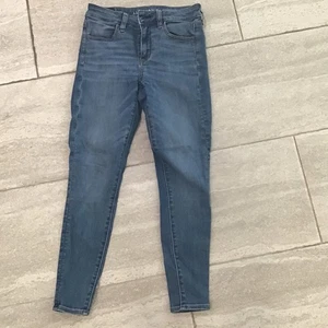 American Eagle Next Level Stretch Jegging Blue Denim Jeans Damen 2 kurze Taschen - Bild 1 von 8