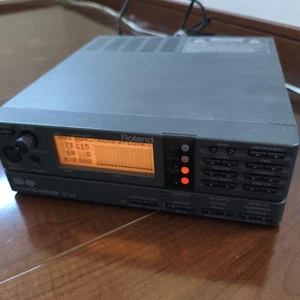 Roland SC-88 MIDI Sound Module High Performance LCD Display MIDI IN/OUT - Picture 1 of 2